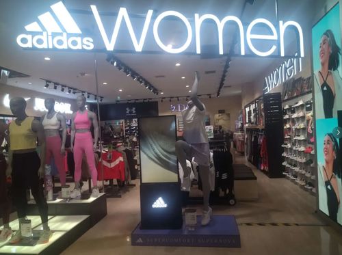 Neueste Unternehmenslösungen zu Auf dem schnelllebigen Schlachtfeld des Einzelhandels: Wie kann Technologie den 